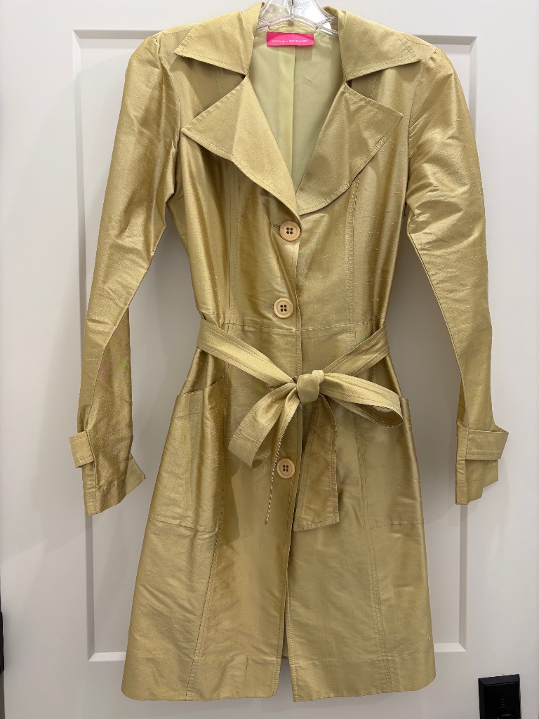 Pookie & Sebastian Gold Silk Belted Lined Trench Coat; Size: Small